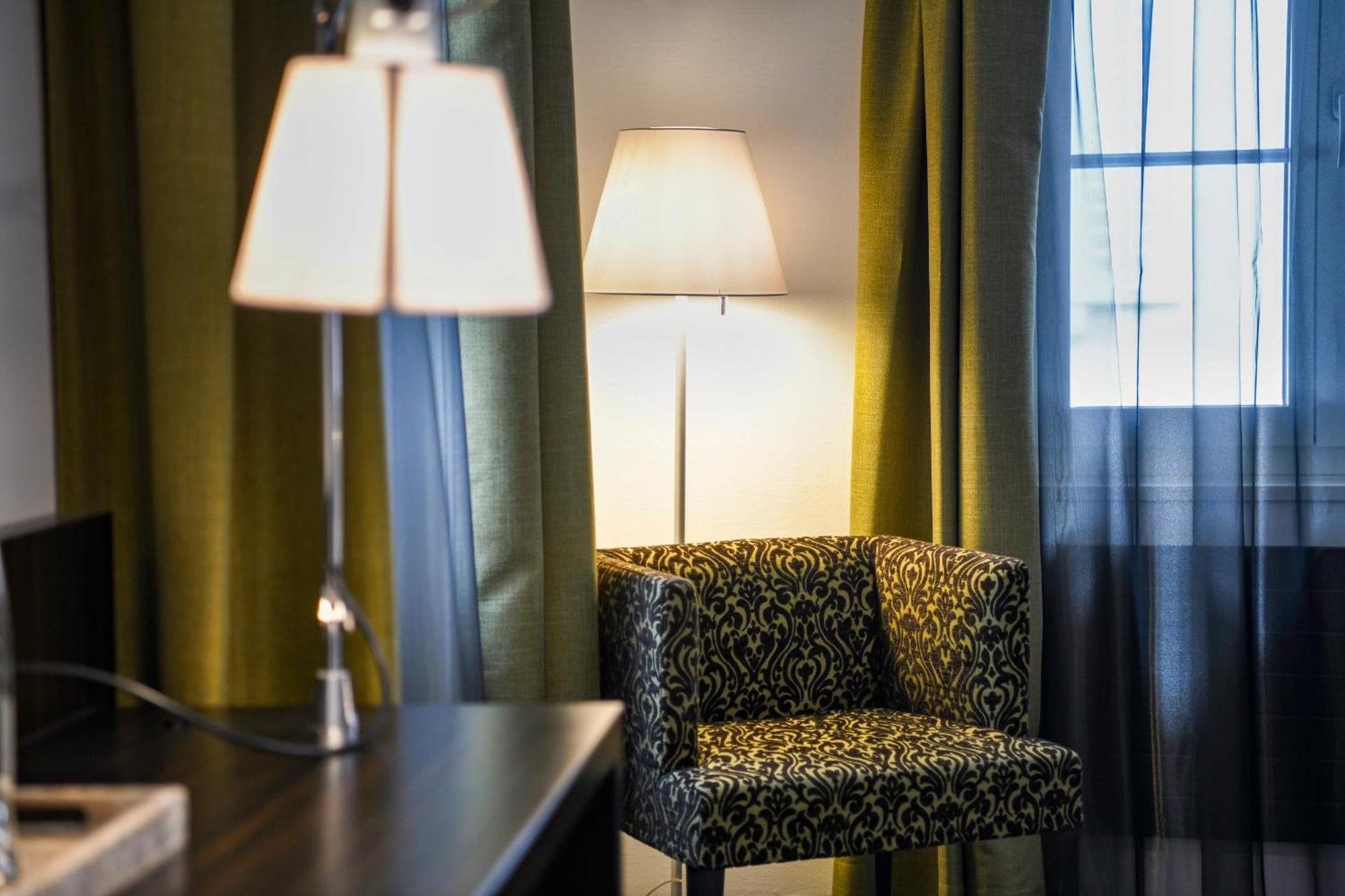 Boutique Hotel Reiser Алтдорф Екстериор снимка