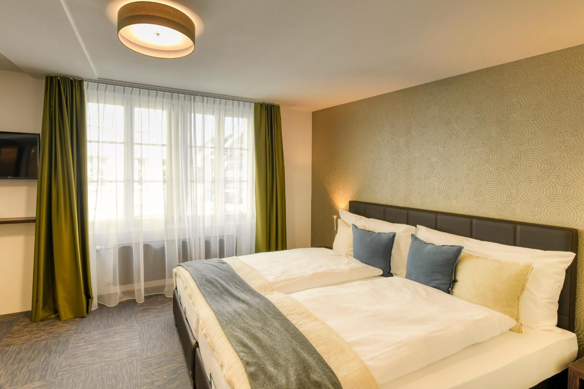 Boutique Hotel Reiser Алтдорф Екстериор снимка
